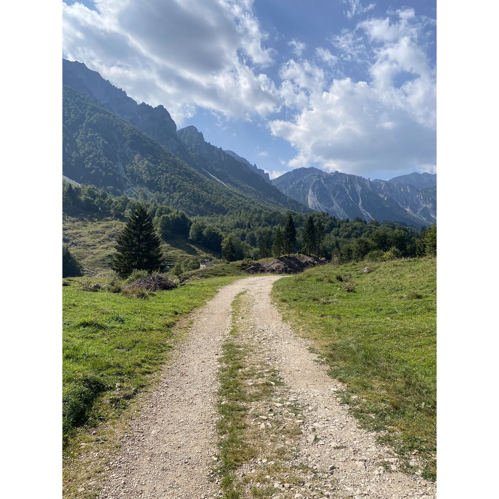 Verso il Rifugio Battisti